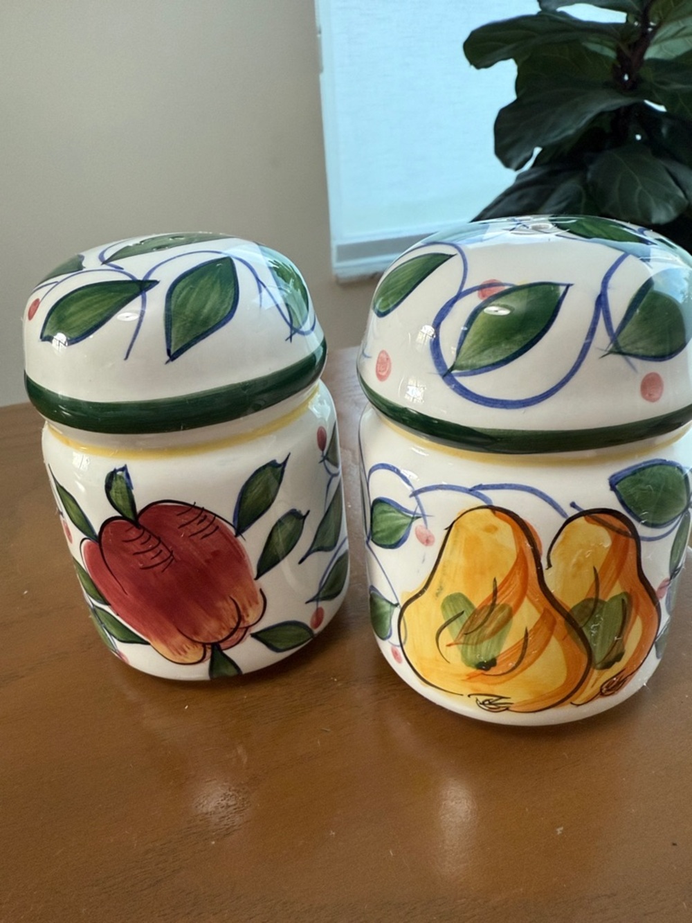 Tuscano Orchard Hand-Painted Ceramic Salt and Pepper Set.
